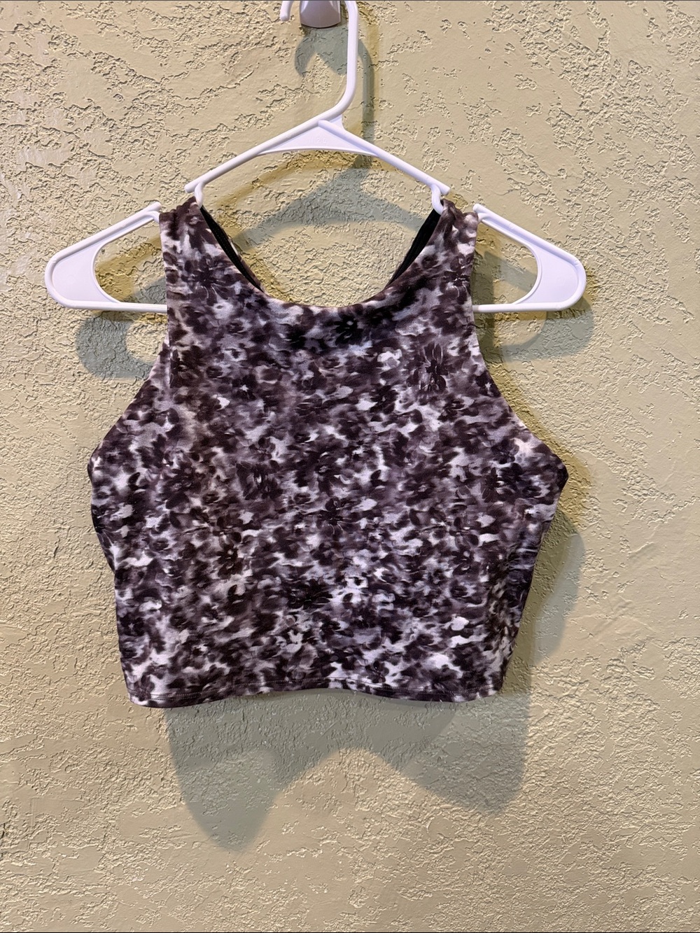 Athleta Black & White Marble-Print High Neck Cropped Tank